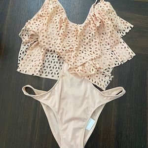 Shay Todd Eyelet Handkerchief Coral Peach Blush Monokini One piece Sz L